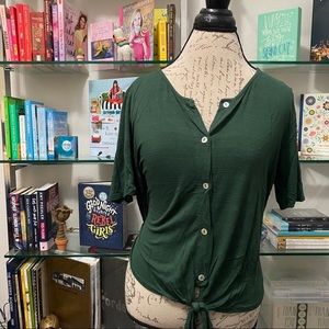 Kim & Cami XL Green Button Down Top